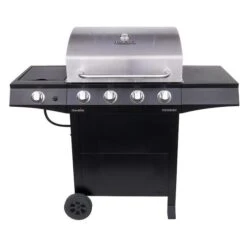 Barbecue Char-Broil Performance Gaz Propane De 550 Po² à 4 Brûleurs, Noir De 32 000 BTU