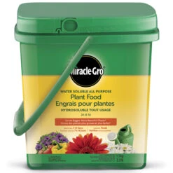 Engrais Miracle-Gro Tout Usage Pour Plantes, Hydrosoluble, 1,5 Kg