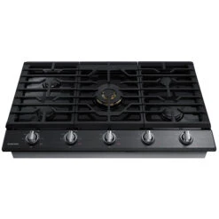 Surface De Cuisson Au Gaz Samsung, 59 000 BTU, 5 Brûleurs, 36 Po, Acier Inoxydable Noir 5 Surface De Cuisson Au Gaz Samsung, 59 000 BTU, 5 Brûleurs, 36 Po, Acier Inoxydable Noir -Outsunnies Boutique 22945214b L