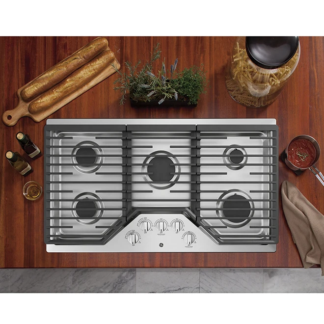 Surface De Cuisson Au Gaz GE, 5 Brûleurs, 36 Po, 15 000 BTU, Acier Acier 4 Surface De Cuisson Au Gaz GE, 5 Brûleurs, 36 Po, 15 000 BTU, Acier Acier – Image 2