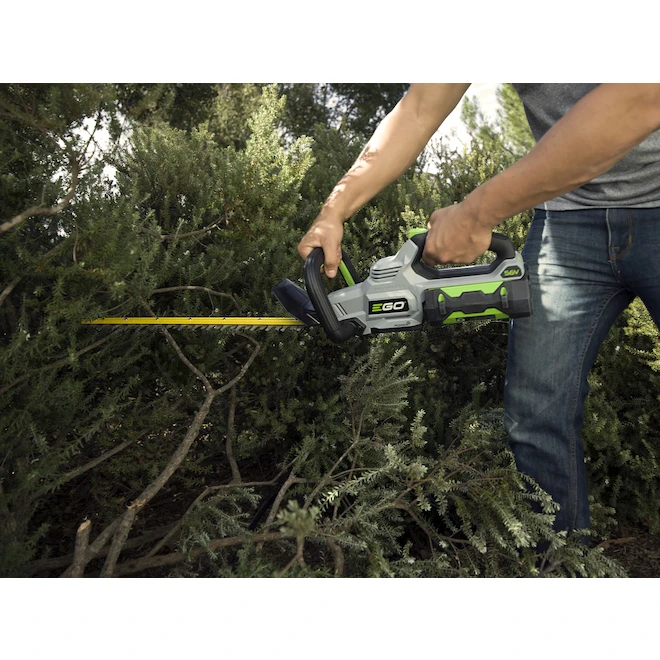 Taille-haie Ego Sans-fil, Moteur Sans Balais, 24 Po, 56V (batterie Et Chargeur Inclus) 5 Taille-haie Ego Sans-fil, Moteur Sans Balais, 24 Po, 56V (batterie Et Chargeur Inclus) – Image 3