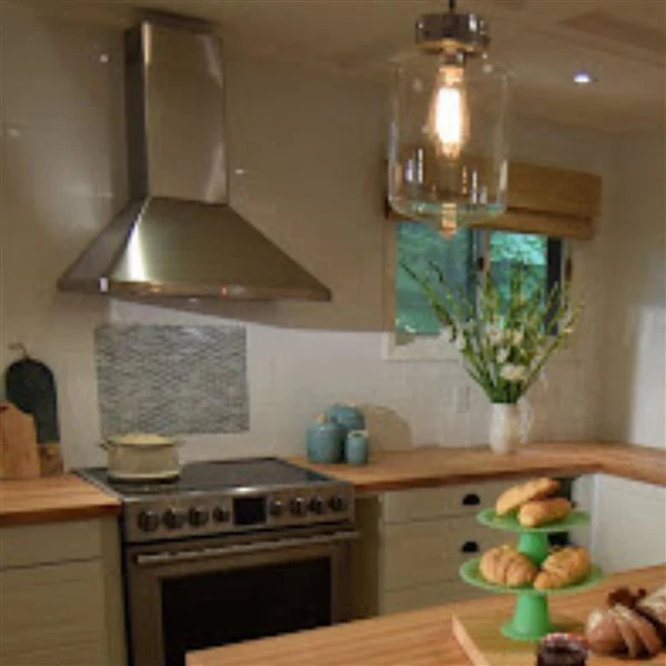 Hotte Murale Avec Filtre à Chicanes, 480 PCM, 30" 4 Hotte Murale Avec Filtre à Chicanes, 480 PCM, 30" – Image 2