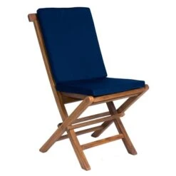 Table Octagonale Et 4 Chaises Pliantes En Teck Avec Coussins Bleus De All Things Cedar, 5 Mcx -Outsunnies Boutique 330656789 AlternateImage3 l