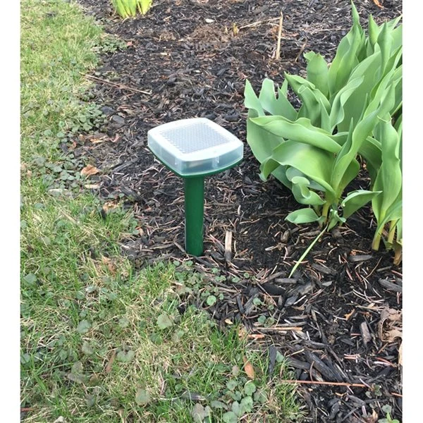 Chasse-rongeur Solaire Avec Détecteur De Mouvement EnerG+, 4,5 Po X 14,5 Po, Vert, Paquet De 2 4 Chasse-rongeur Solaire Avec Détecteur De Mouvement EnerG+, 4,5 Po X 14,5 Po, Vert, Paquet De 2 – Image 2