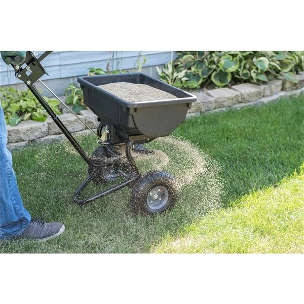 Épandeur Poussé Agri-Fab Pro De 85 Lb 7 Épandeur Poussé Agri-Fab Pro De 85 Lb – Image 5