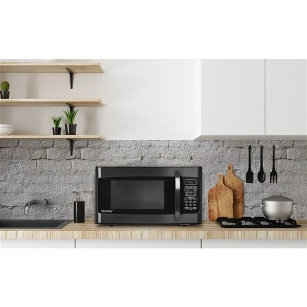 Micro-onde En Acier Inoxydable Noir De 1,1 Pi³ 1550 Watt De Danby 5 Micro-onde En Acier Inoxydable Noir De 1,1 Pi³ 1550 Watt De Danby – Image 3