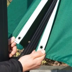 Parasol Pour La Cour Vert De 9,7 pi Par Outsunny Avec Base Et Manivelle 11 Parasol Pour La Cour Vert De 9,7 pi Par Outsunny Avec Base Et Manivelle -Outsunnies Boutique 331003176 AlternateImage5 l