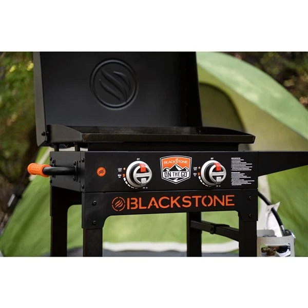 Barbecue Au Propane Liquide De 22 po On The Go Par Blackstone Avec 2 Brûleurs, Noir 5 Barbecue Au Propane Liquide De 22 po On The Go Par Blackstone Avec 2 Brûleurs, Noir – Image 3